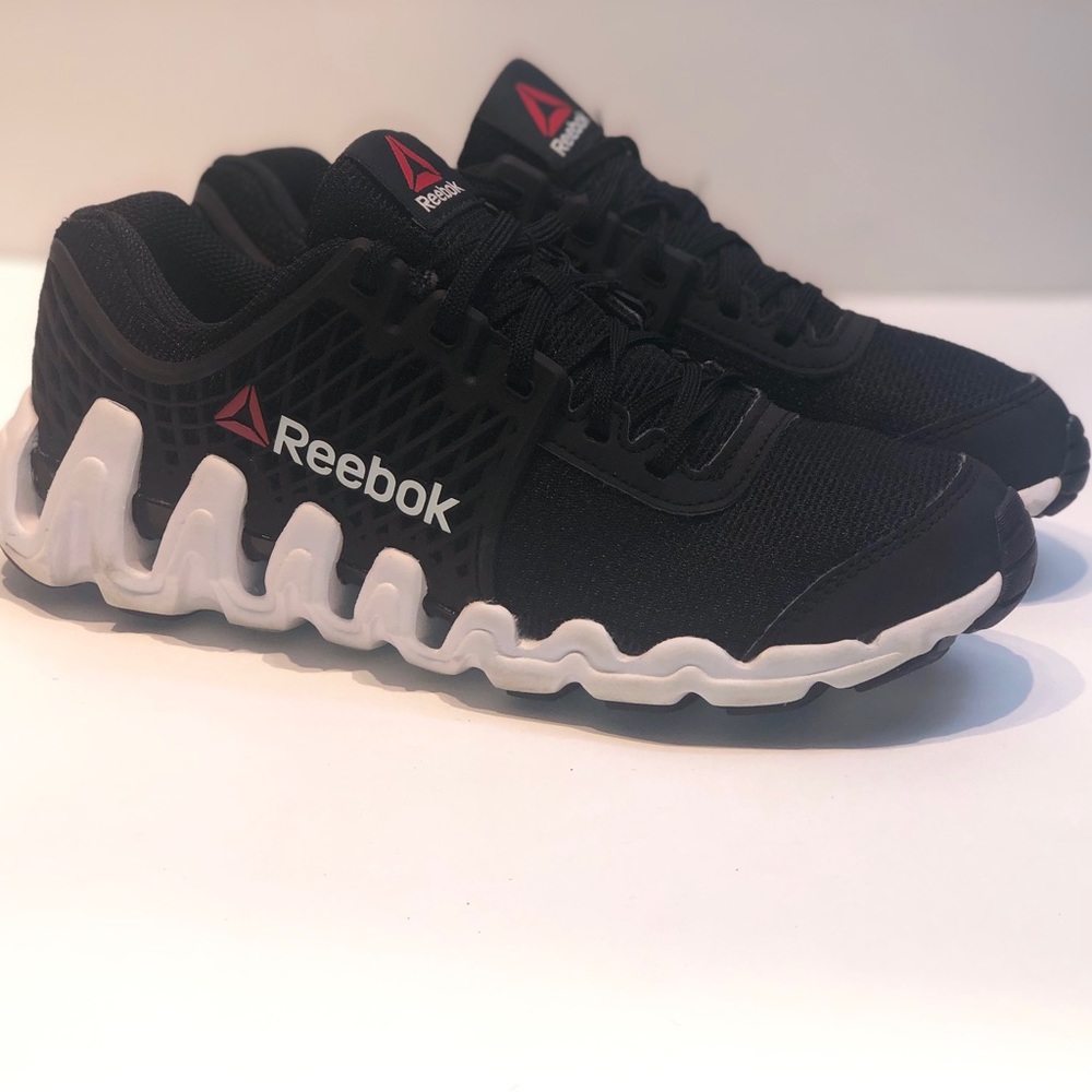 Like new Reebok unique style 😍